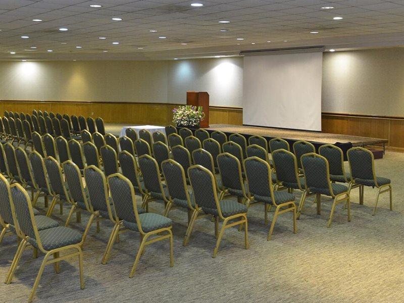 Holiday Inn Morelia By Ihg Экстерьер фото