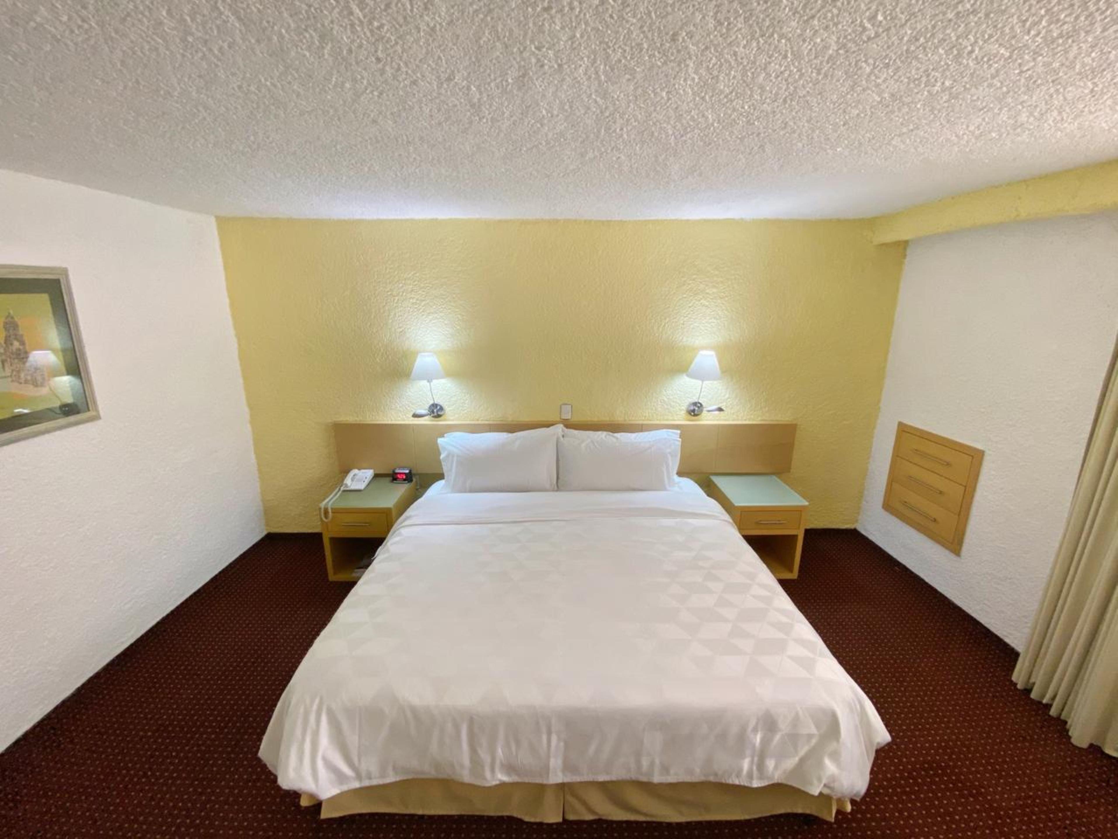 Holiday Inn Morelia By Ihg Экстерьер фото