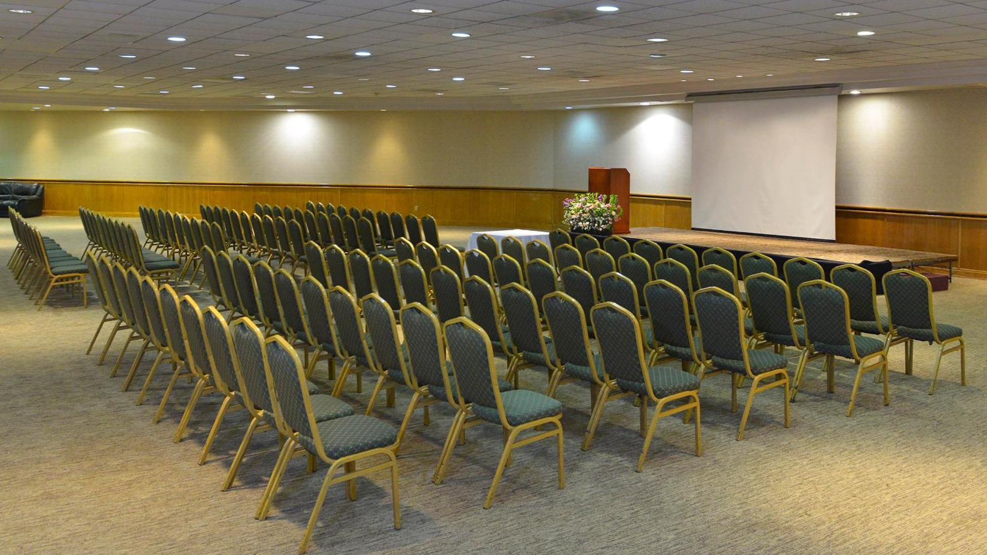 Holiday Inn Morelia By Ihg Экстерьер фото